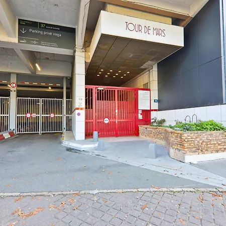 Quartier Tour Eiffel 5 Free Netflix *