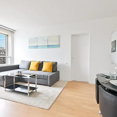 Quartier Tour Eiffel 5 Free Netflix דירה פריז