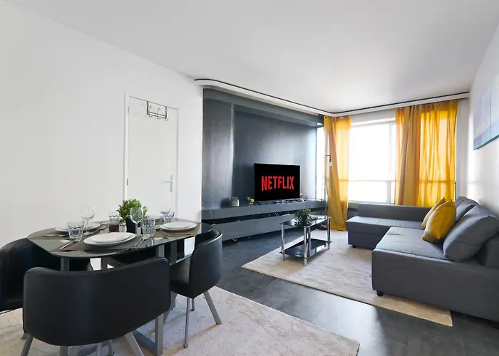 Quartier Tour Eiffel 5 Free Netflix * باريس